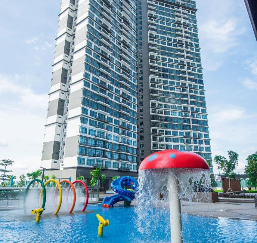 Molek Regency Taman Molek