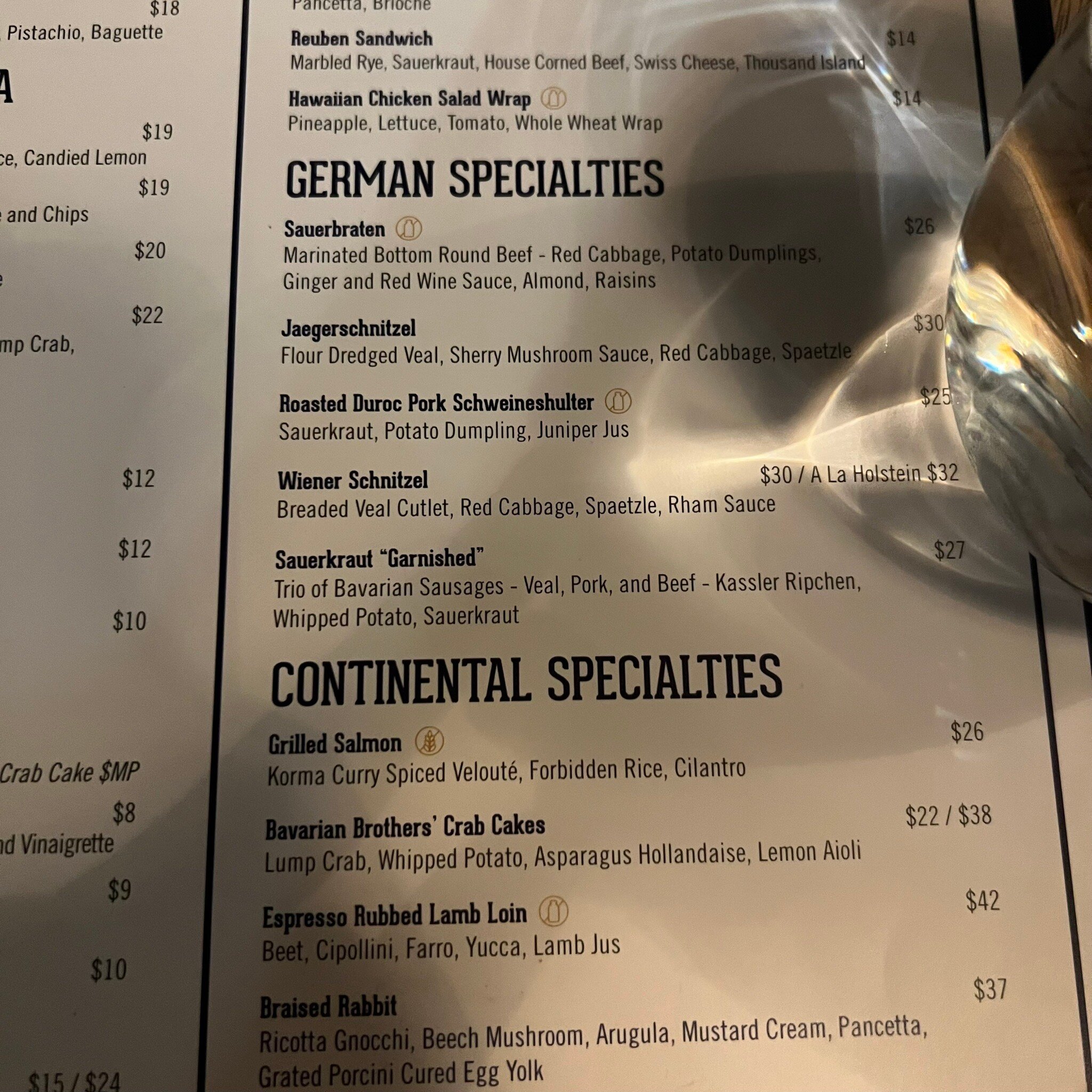Bavarian Inn-官方