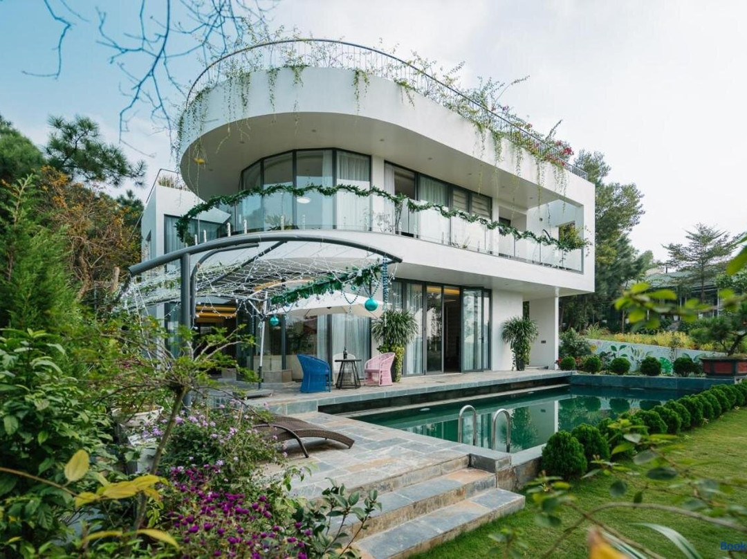 Bom Homes - Flamigo Đại Lải Resort