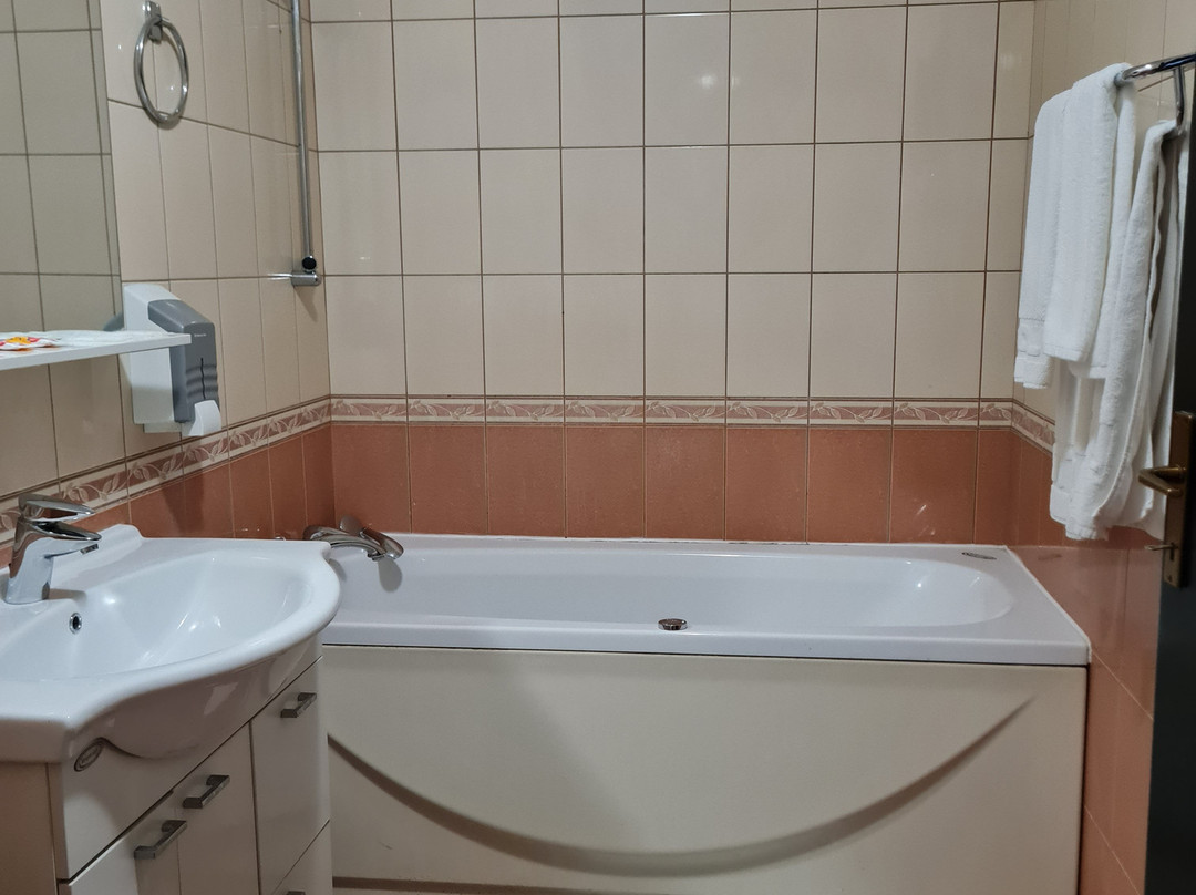 Hotel Grand主图