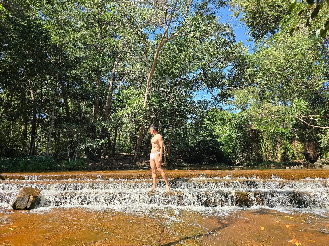 Khao Ito Waterfall景点图片