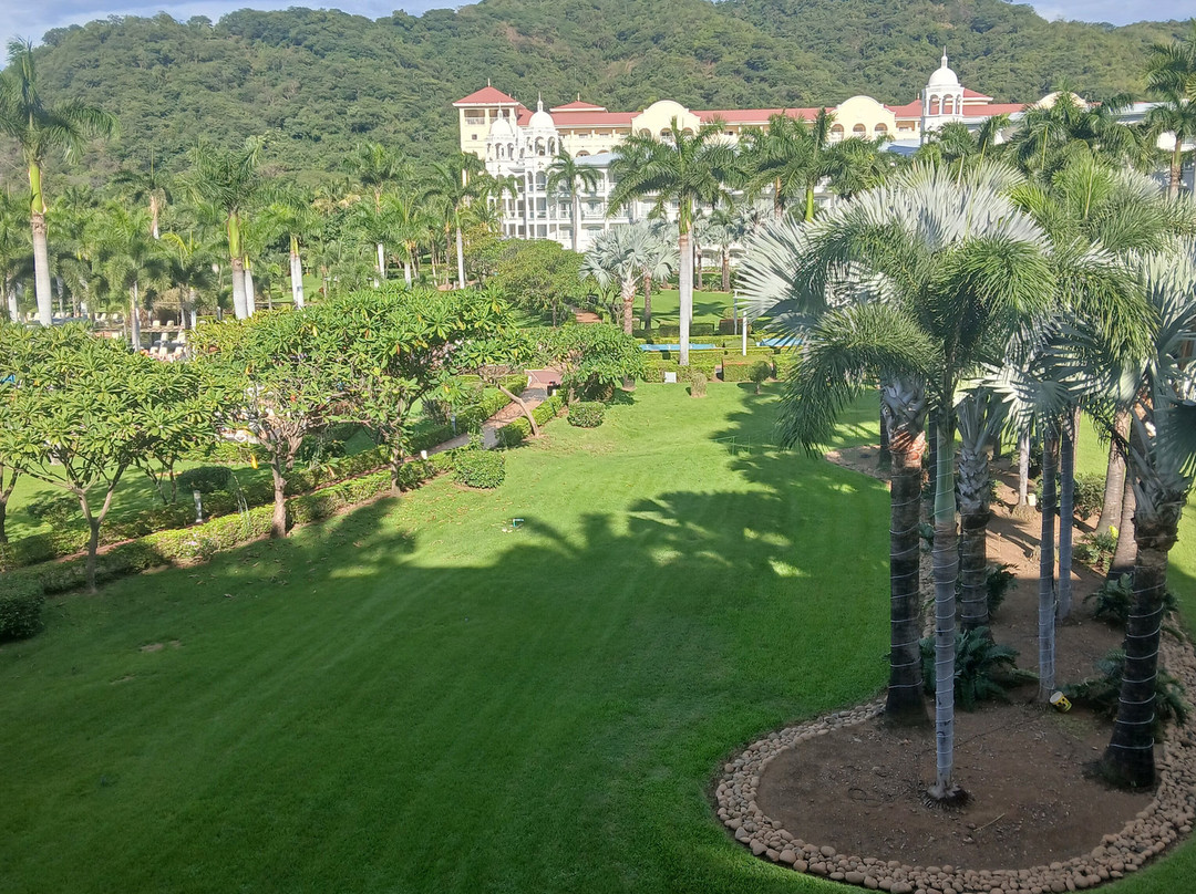 哥斯达黎加悦宜湾奢享酒店主图