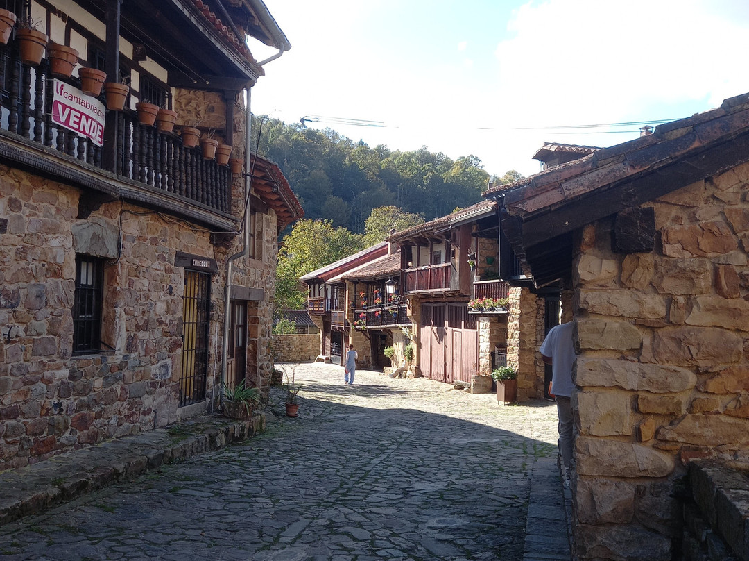 Bárcena Mayor Historic Village-Barcena Mayor必去景点