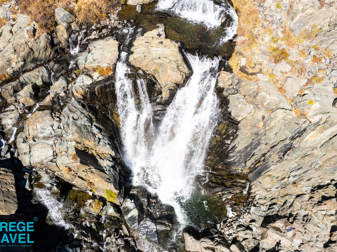 Baga Turgun Waterfall-null必去景点