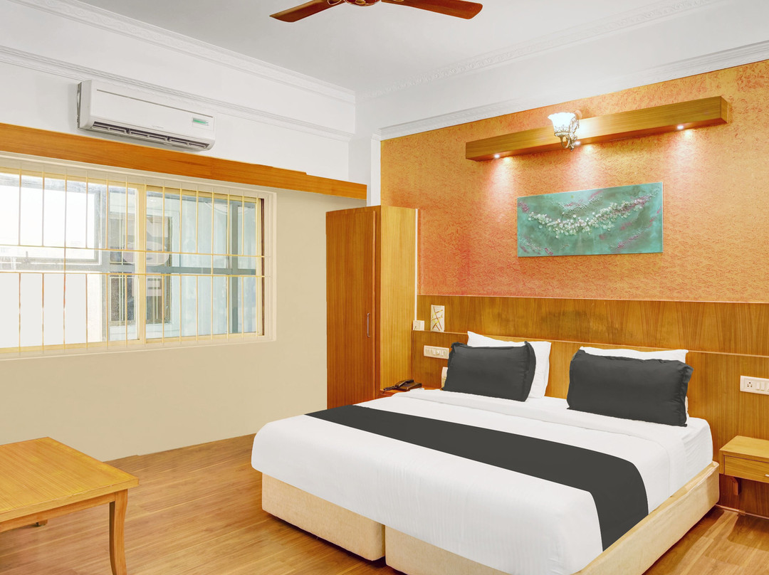 Townhouse Oak City Center Kushal Nagar主图