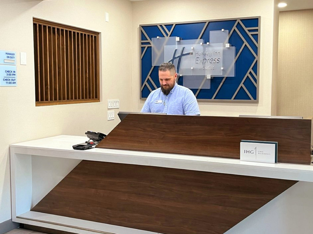 Holiday Inn Express & Suites Frazier Park By IHG主图