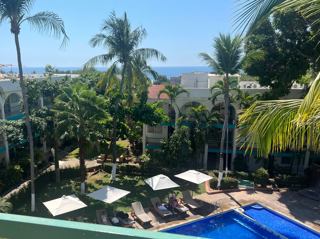 薇拉苏套房酒店主图