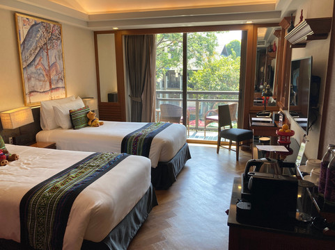 茶拉6号酒店主图