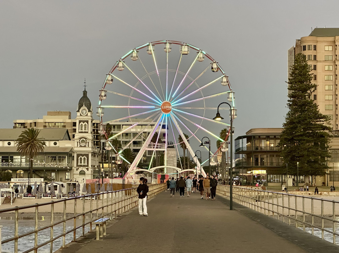 Glenelg Pier景点图片
