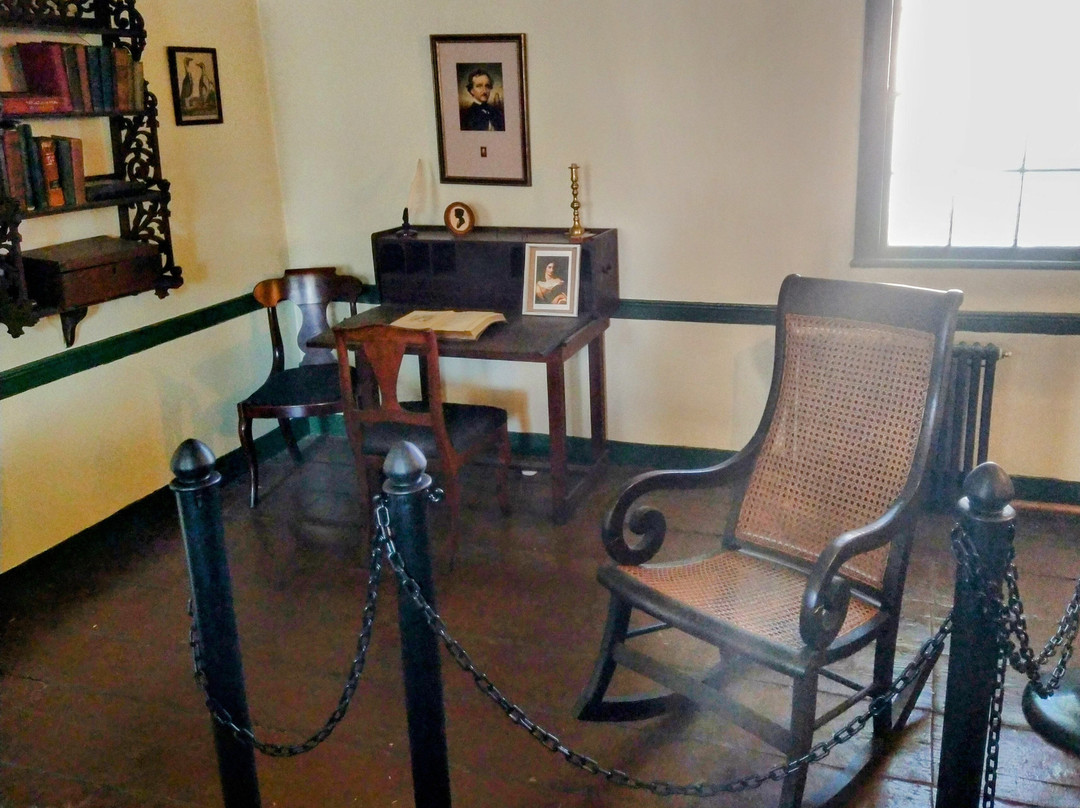 Edgar Allan Poe Cottage-布朗克斯必去景点