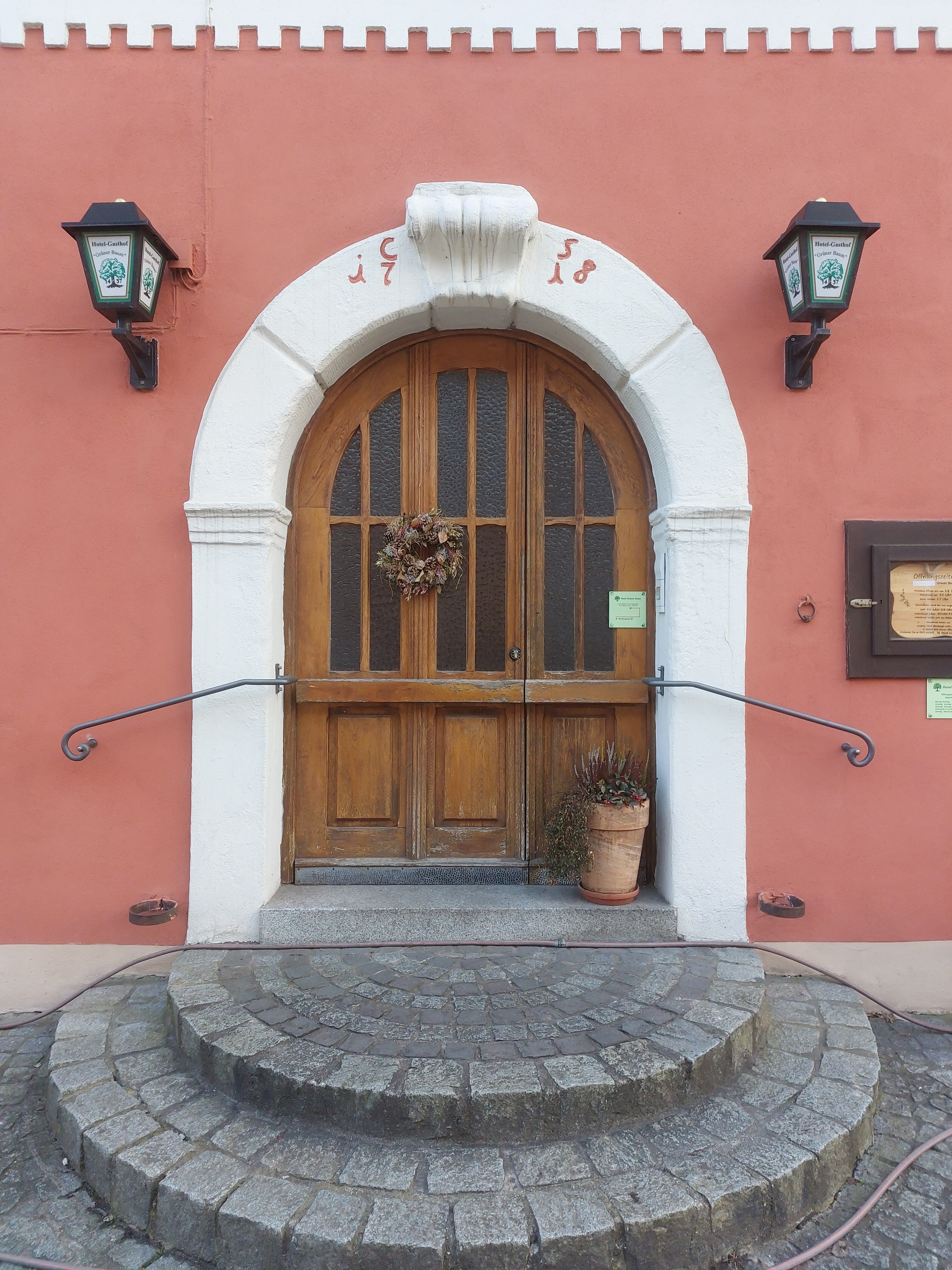 Hotel Gruner Baum-官方