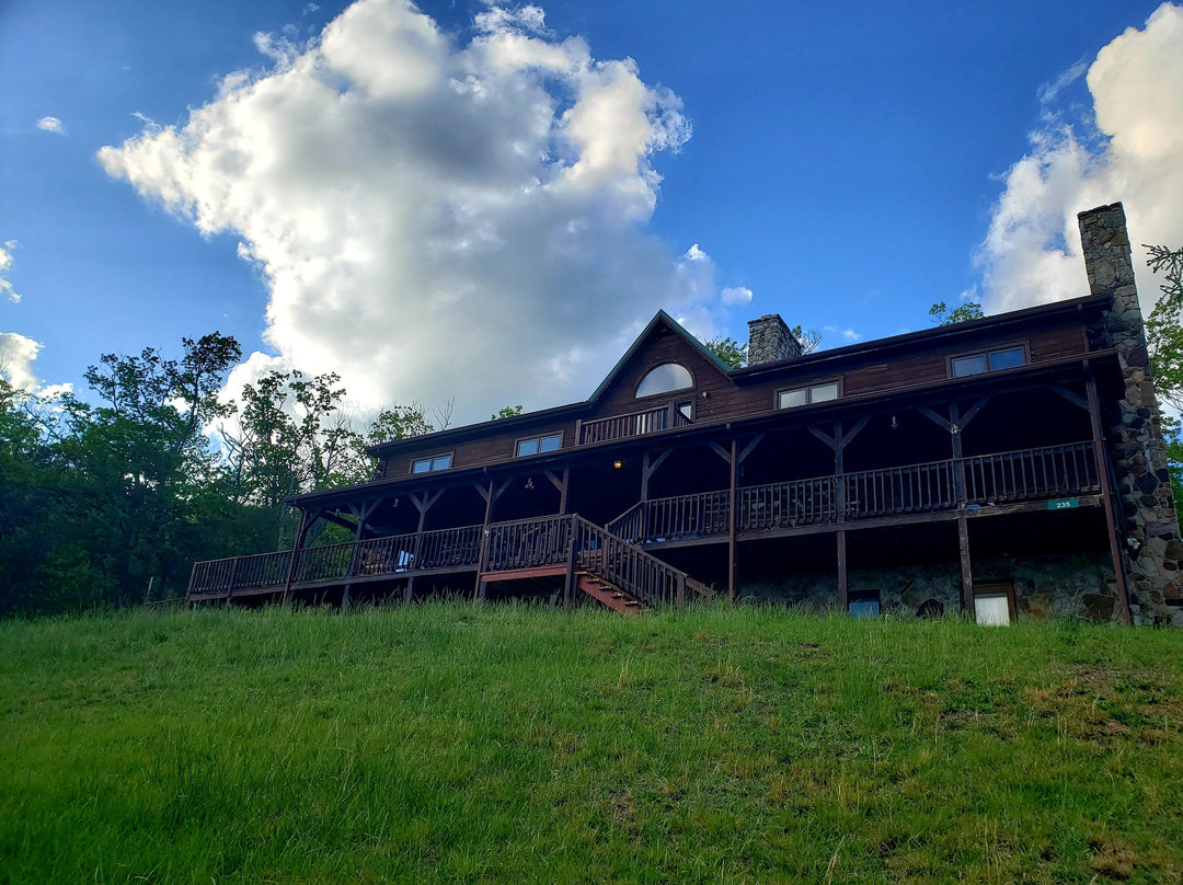 North Fork Mountain Inn主图