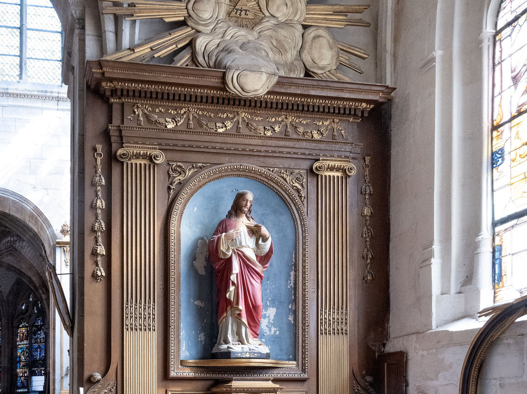 Eglise Saint-Alpin-香槟地区沙隆必去景点