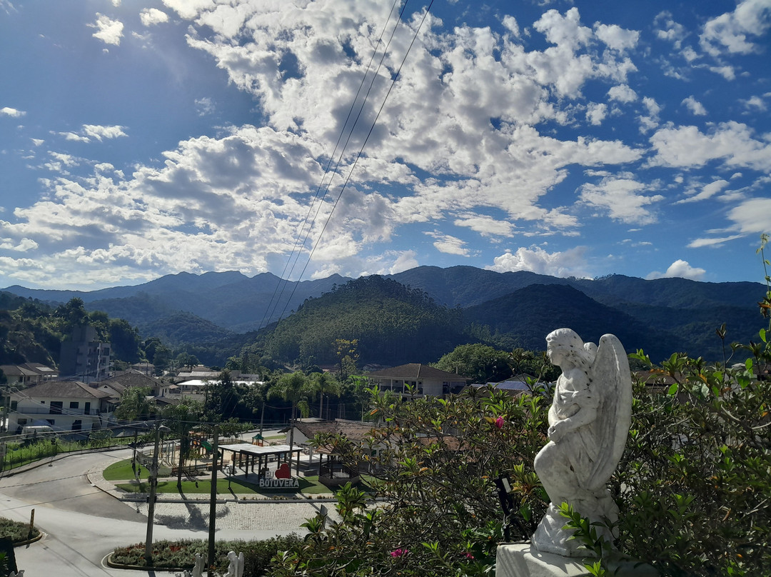 Paróquia São José-Botuvera必去景点