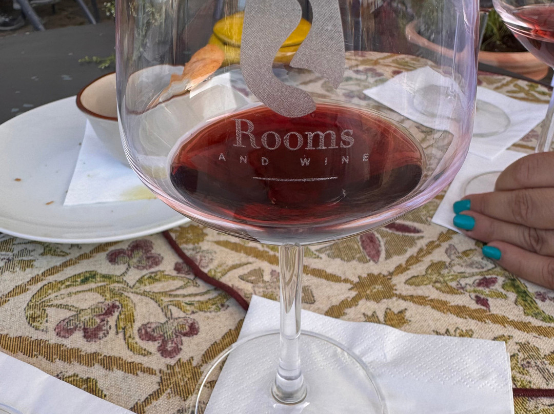 Rooms and Wine al Castello主图