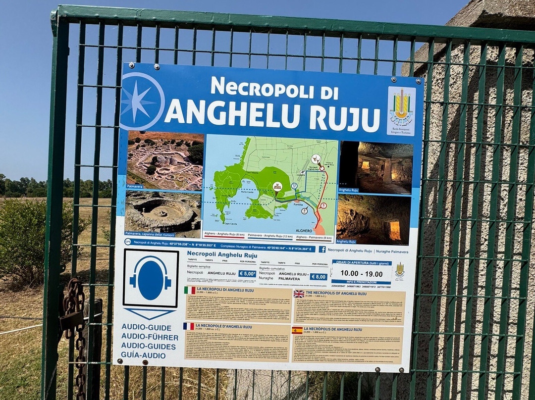Necropolis of Anghelu Ruju-阿尔盖罗必去景点