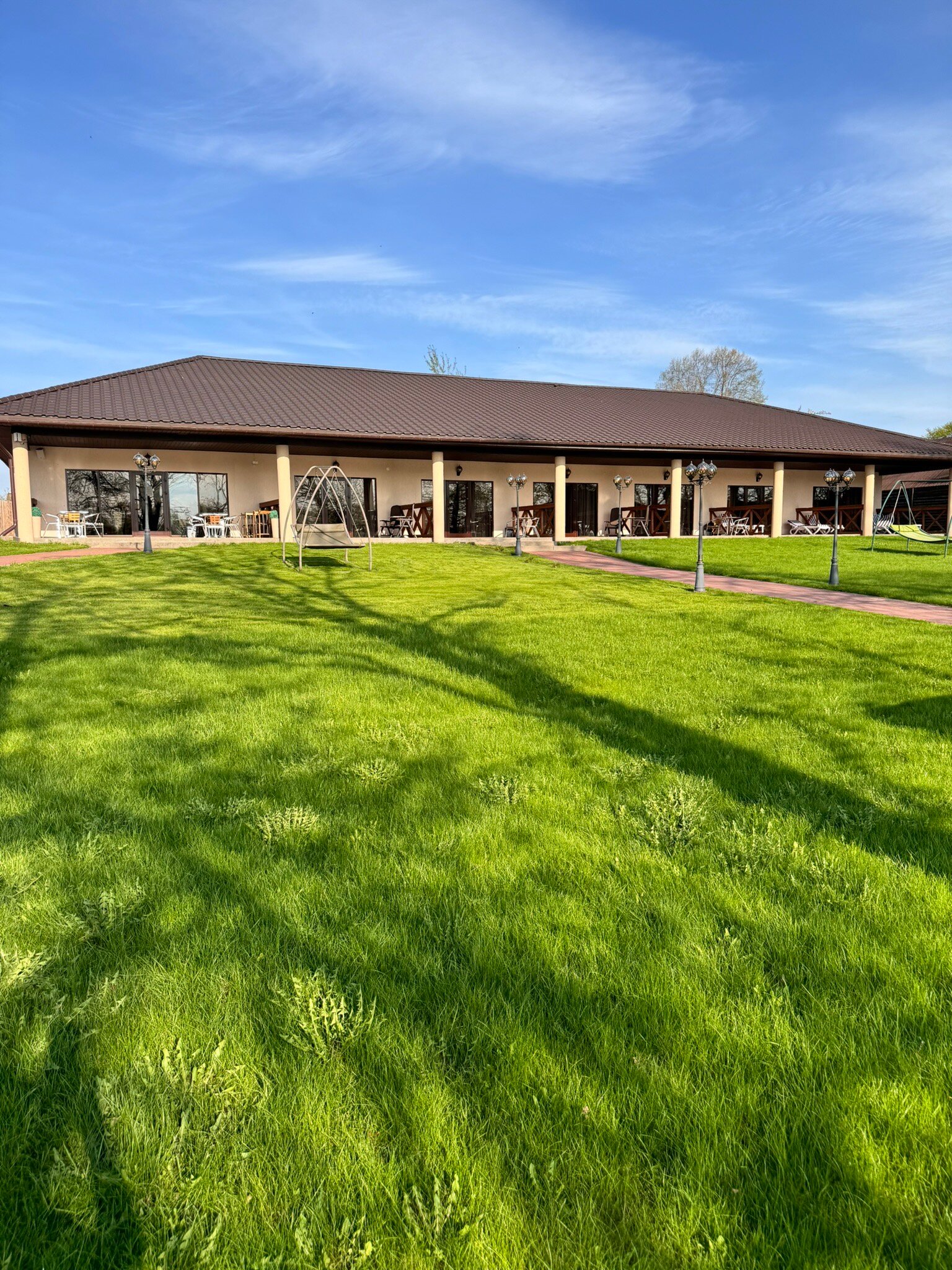 Villa Swan Lake-官方