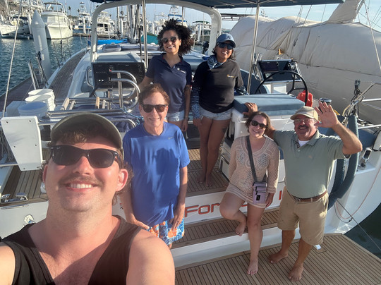 Baja Charters-拉巴斯必去景点