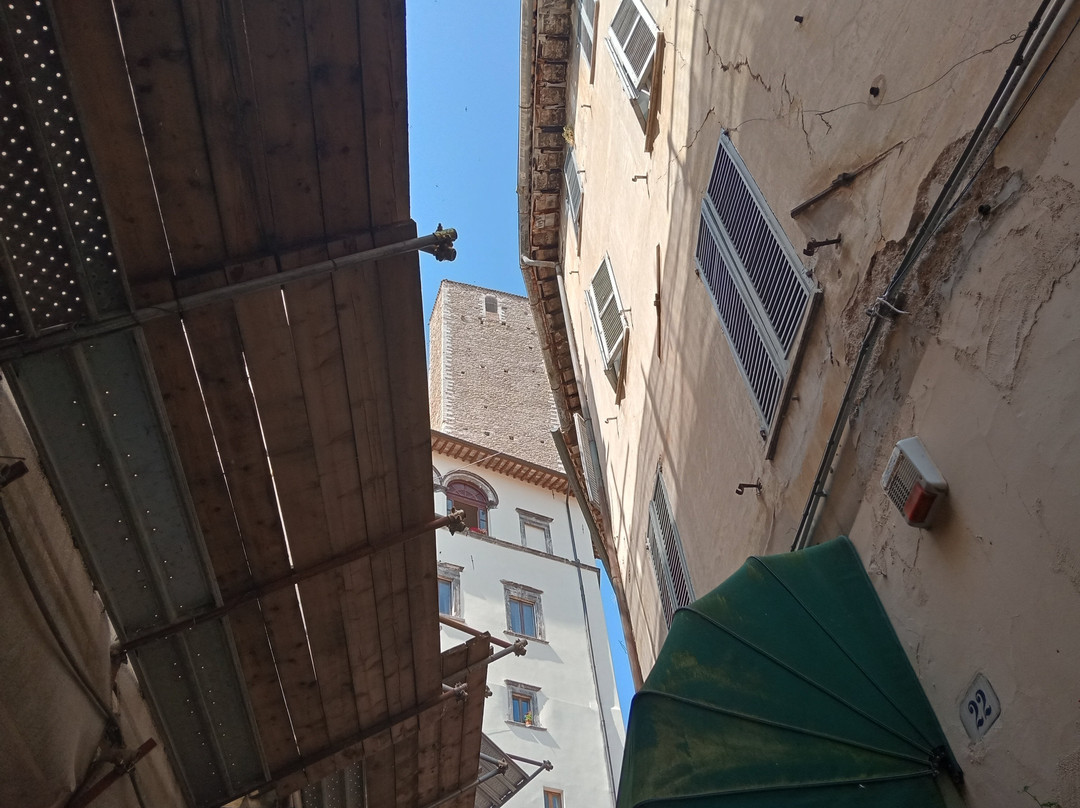 Torre dell’Olio-斯波莱托必去景点