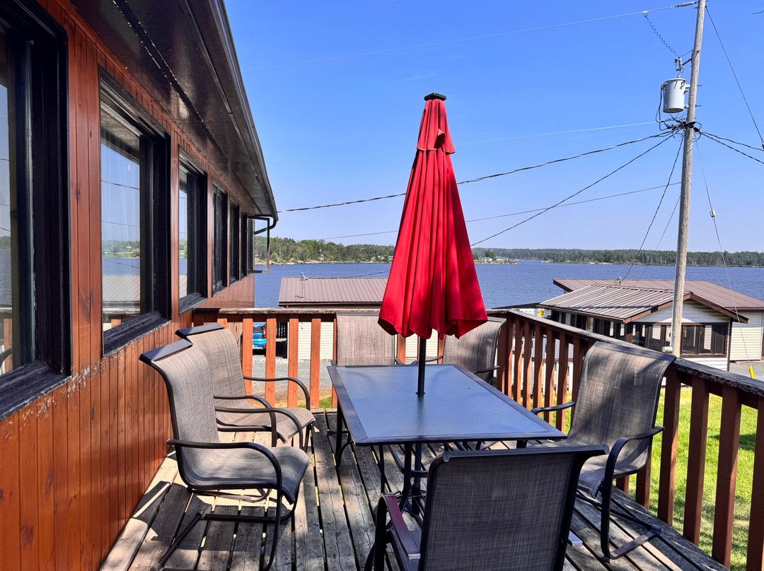 Paradise Bar & Grill