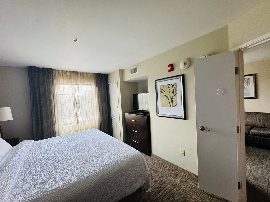 Staybridge Suites Bowling Green By IHG主图