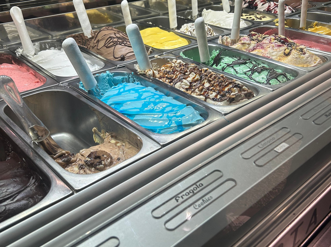 Cafe Noir-Tortoli必去景点