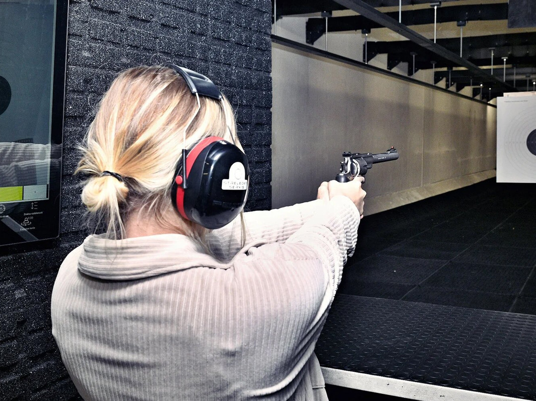 Shooting Range - Rajska Zahrada-布拉格必去景点