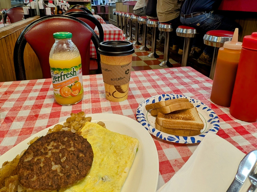 Garden Restaurant & Lounge