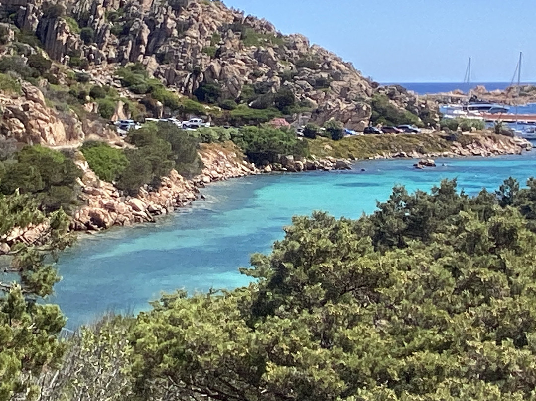 Cala Lunga Di Porto Massimo-拉马达莱娜必去景点