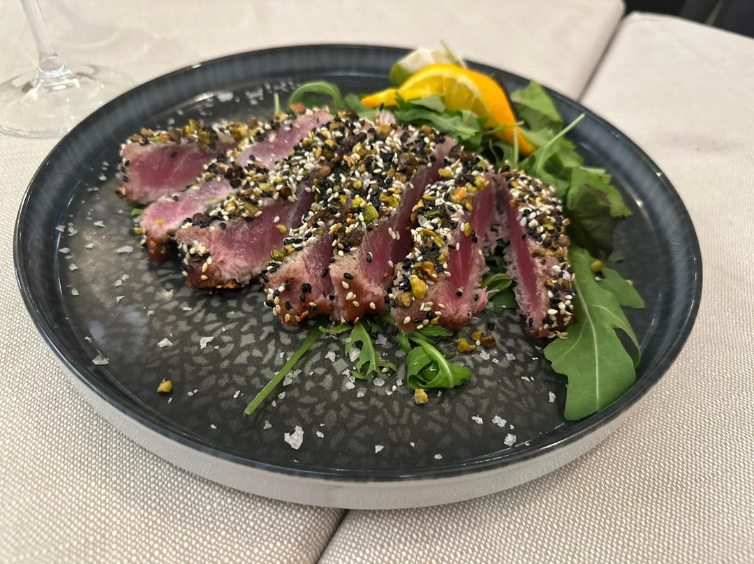 Queen  Restaurant