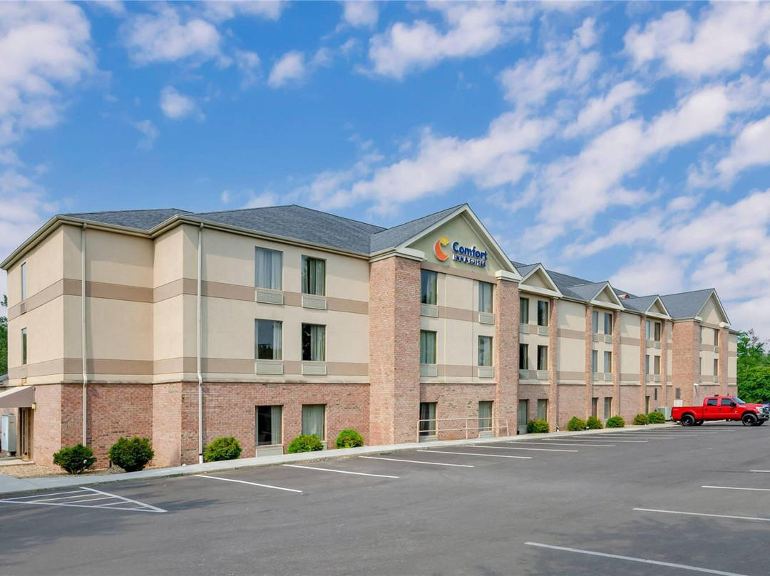 雷德福酒店住宿-Comfort Inn & Suites Christiansburg I-81