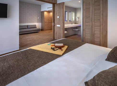 GHT克斯塔布艾瓦&Spa水疗酒店主图