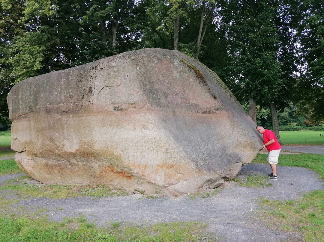 Großer Stein, Altentreptow