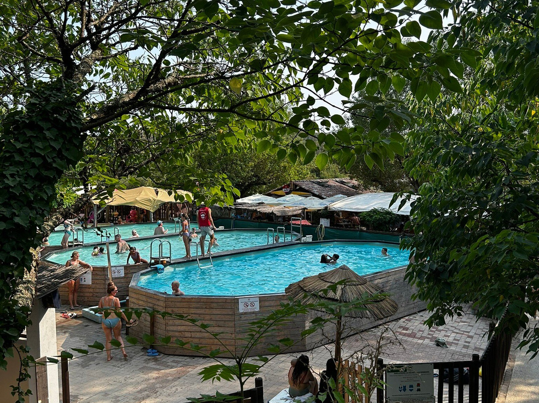 Isla Cool Douce-Chauzon必去景点