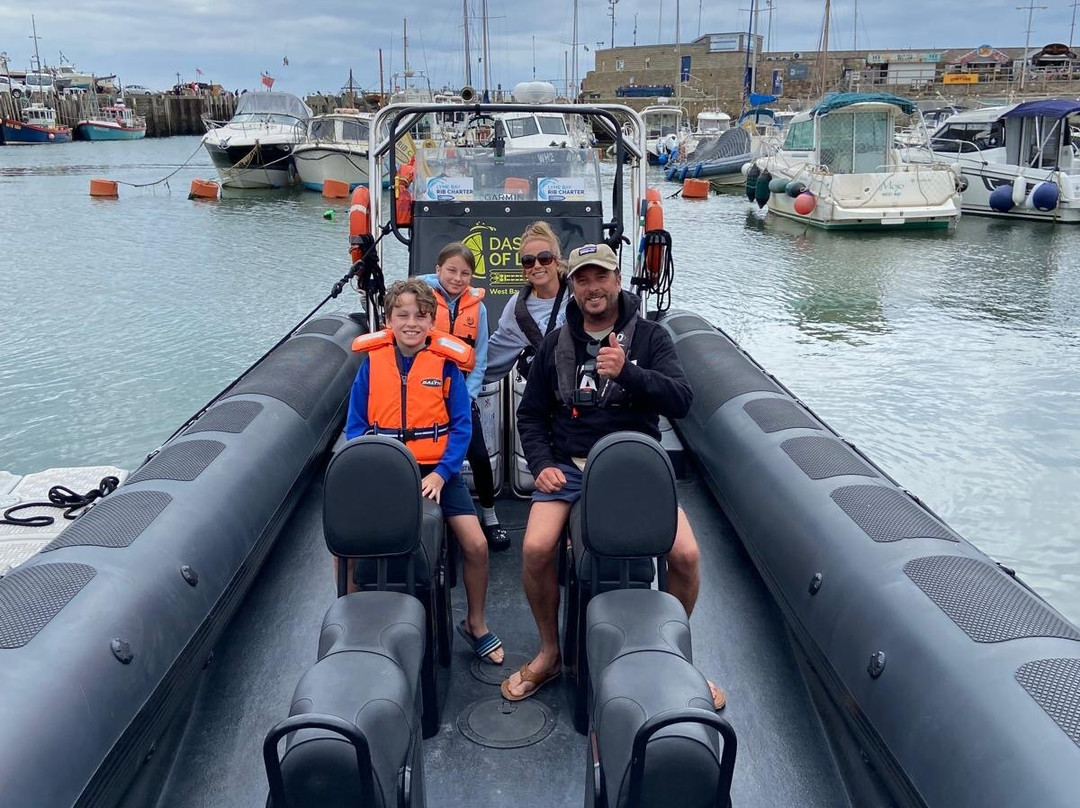 Lyme Bay Rib Charter-West Bay必去景点