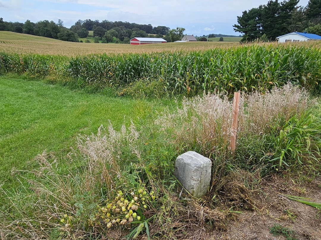 Mason Dixon Mile Marker 33-Whiteford必去景点