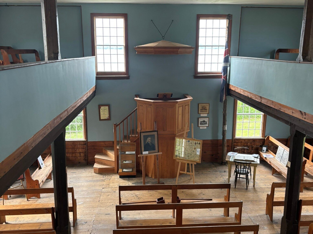 Old Hay Bay Church-Napanee必去景点