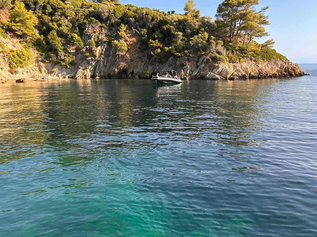 Go4Sailing-Skiathos Town必去景点