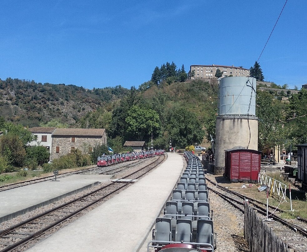 Vélorail des Gorges du Doux-Boucieu-le-Roi必去景点
