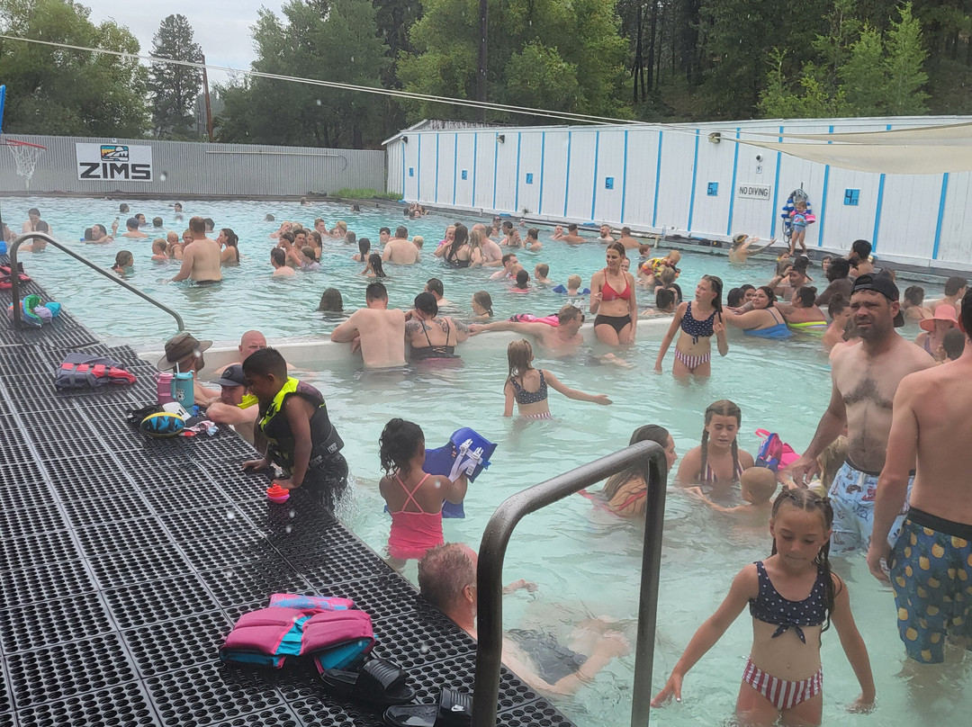 Zims Hot Springs-New Meadows必去景点