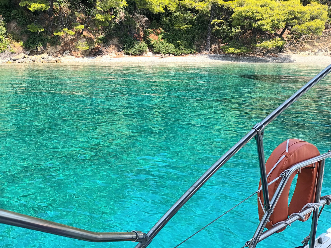 Carpe Diem Sailing-Skiathos Town必去景点