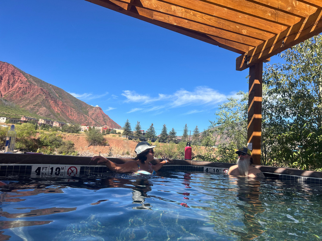 Iron Mountain Hot Springs-格伦伍德温泉必去景点