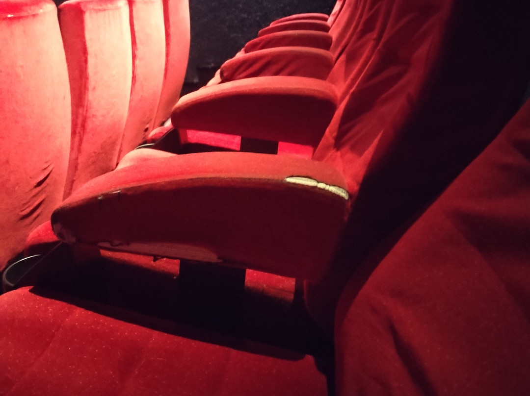 Cinéma Multiplexe Liberté-布列斯特必去景点