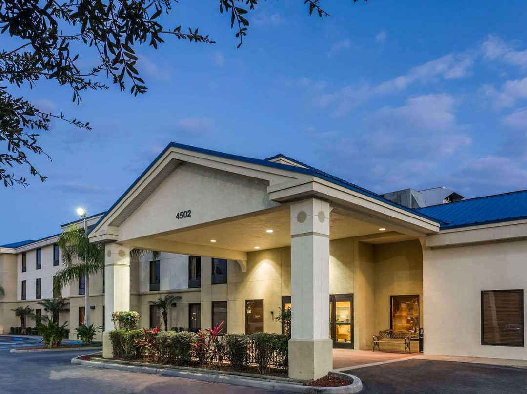 莱克兰酒店住宿-Days Inn & Suites By Wyndham Lakeland