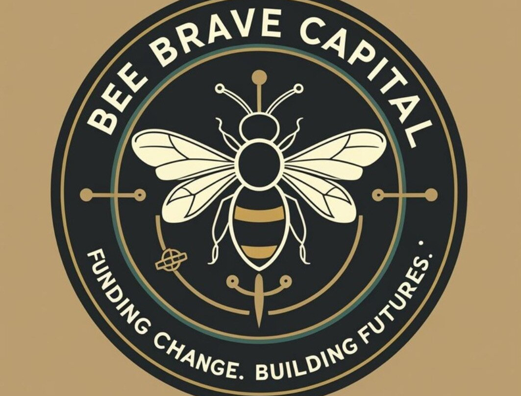 哈兰德海滩/文图拉欢朋酒店主图