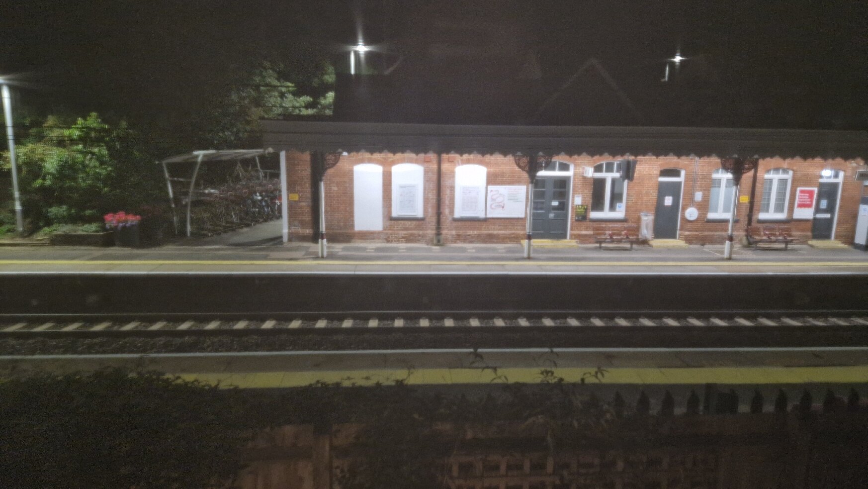 快捷假日剑桥达克斯福德M11高速公路10号岔口酒店-官方