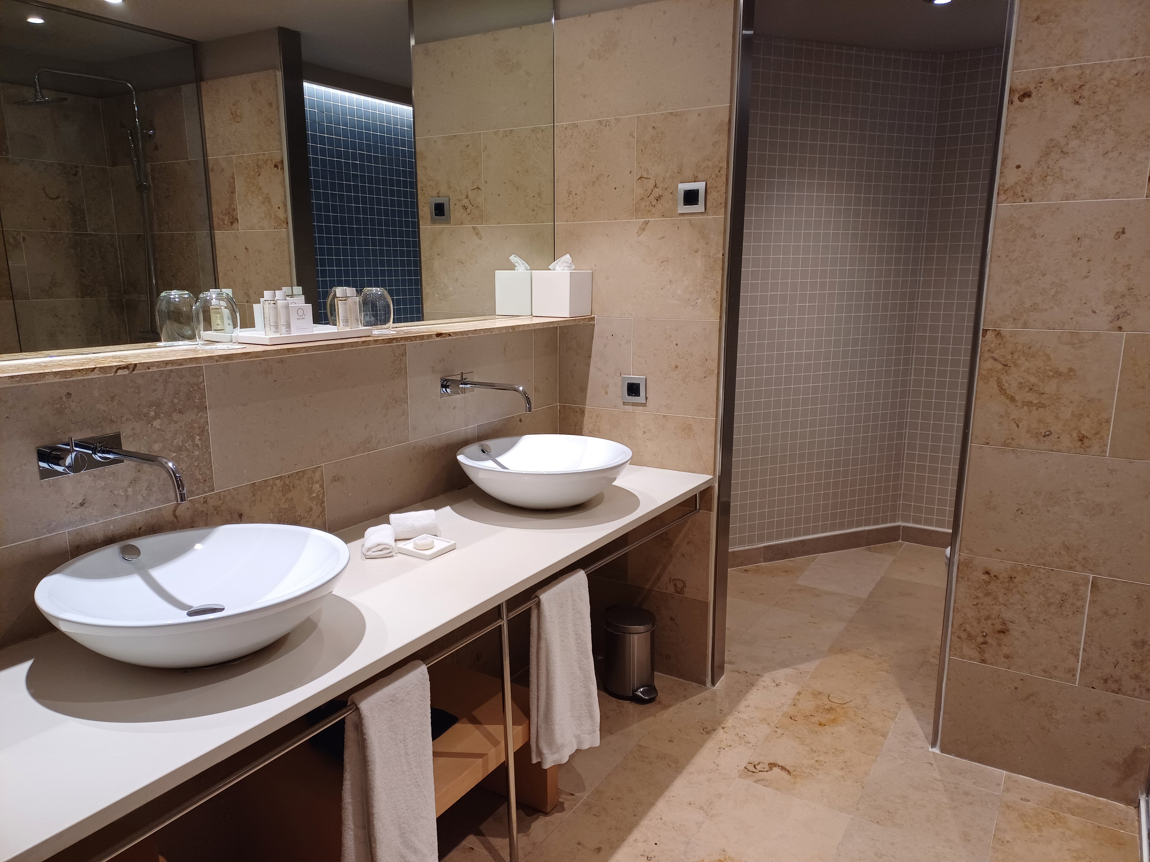 毕尔巴鄂圣主大酒店-浴室