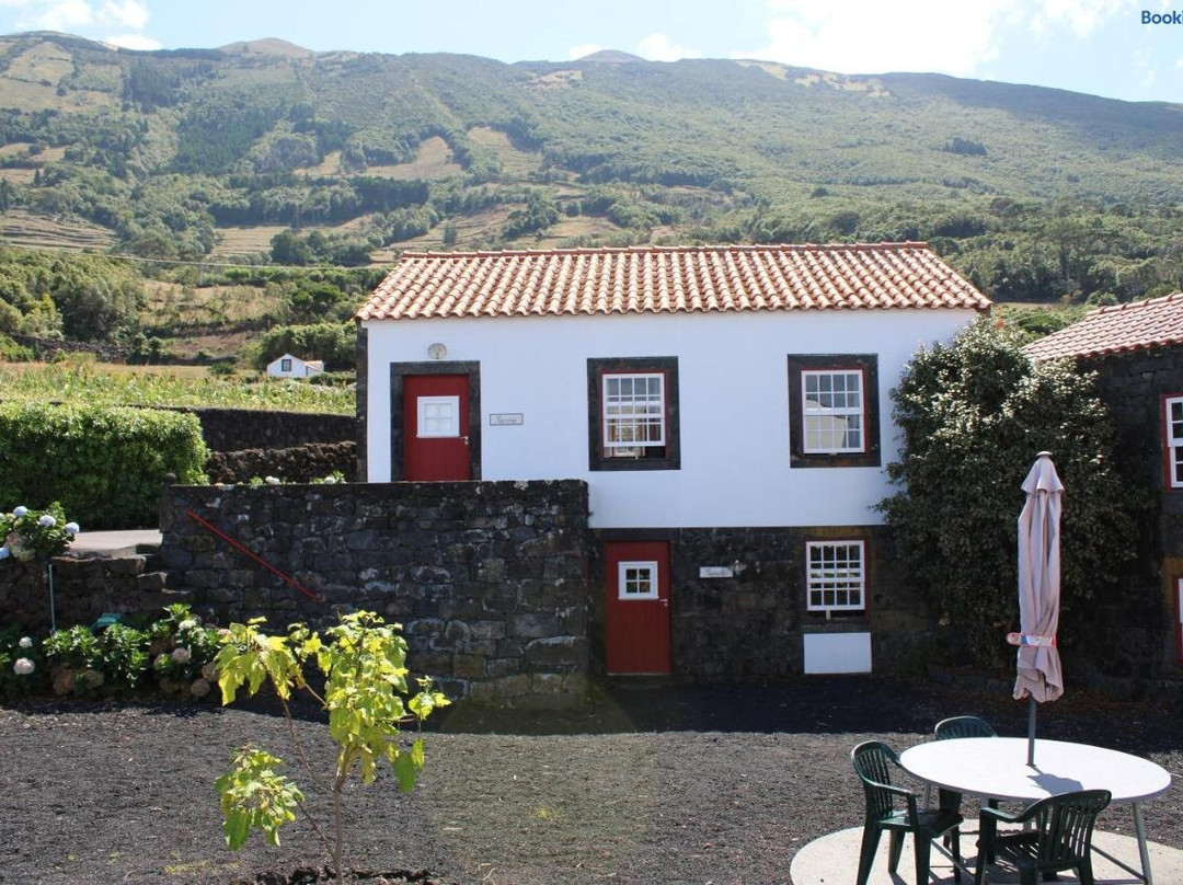 Aldeia Das Cagarras