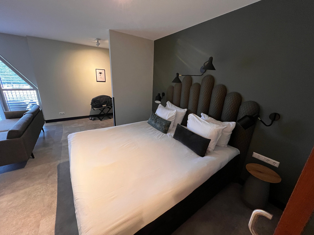 Hotel Zeeuws Licht I Kloeg Collection主图