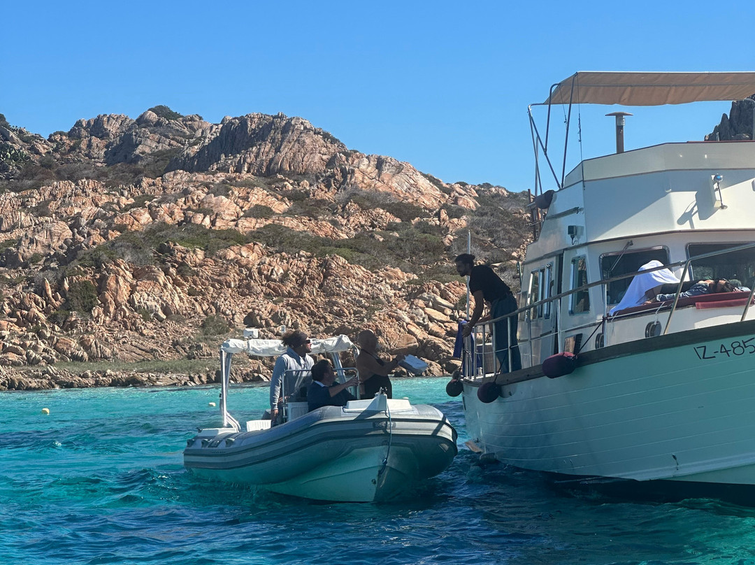 La Dolce Vita Charter-Cannigione必去景点